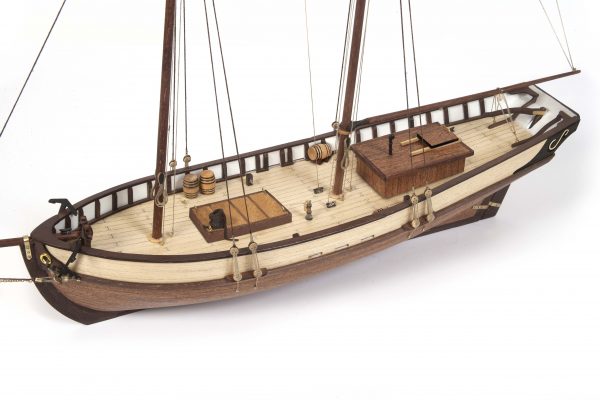 Polaris Model Boat Kit – Occre (12007)