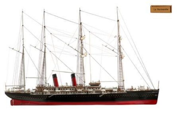 La Normandie Model Ship