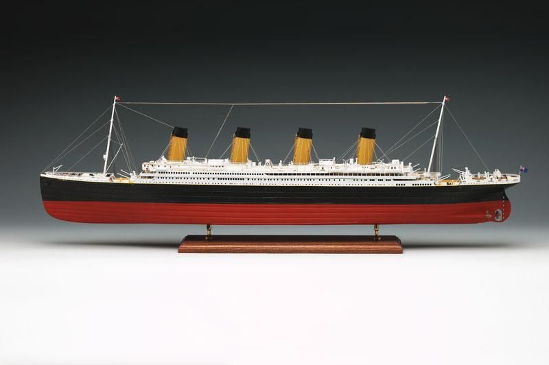 Titanic Model Ships Kit  Amati (1606)