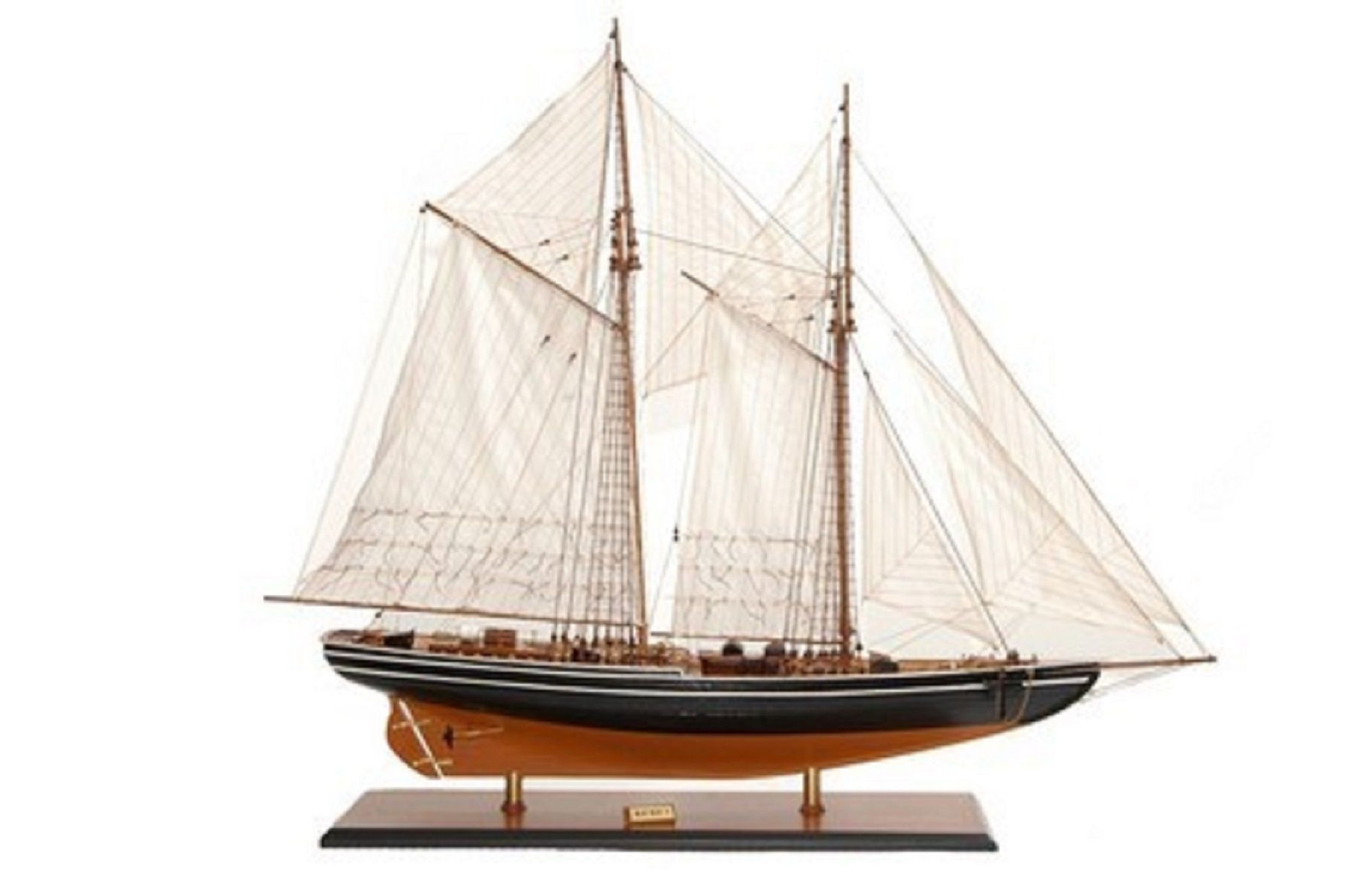 Blue Nose II Model Yacht (Premier Range) - PSM