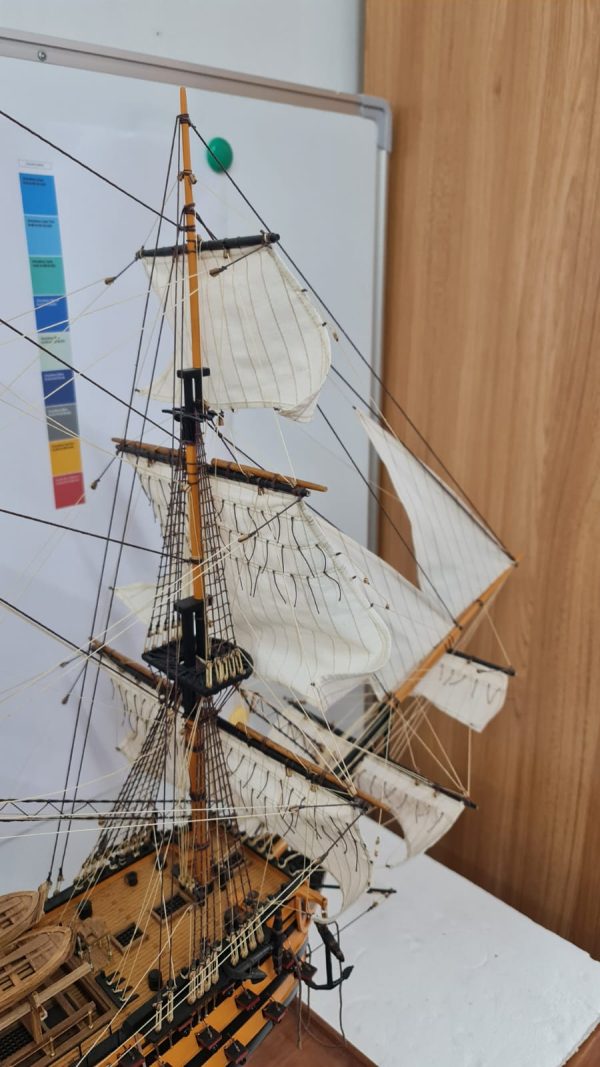 HMS Victory Bicentennial Ship Model (Premier Range) - PSM