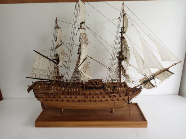 HMS Victory Bicentennial Ship Model (Premier Range) - PSM