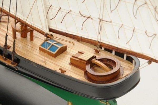 America Model Yacht (Superior Range) - PSM