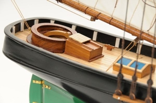 America Model Yacht (Superior Range) - PSM