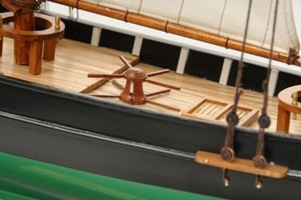 America Model Yacht (Superior Range) - PSM