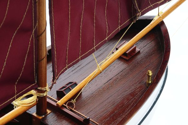 Dutch Marker Roundbow Model Boat