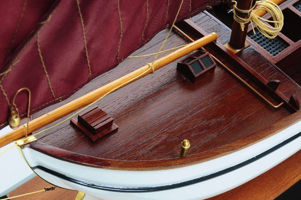 Dutch Marker Roundbow Model Boat