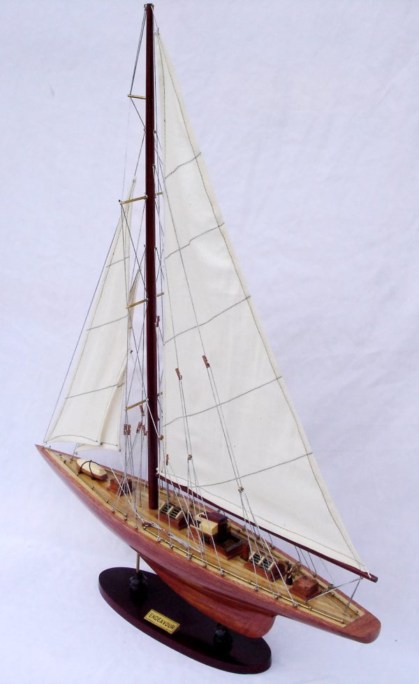 Endeavour Model Yacht  (Standard Range) - GN OTW