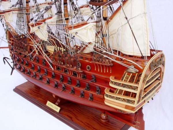 Royal Louis Ship Model - GN