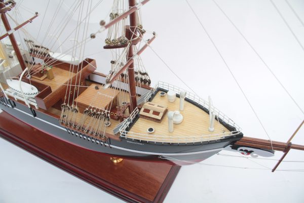 RRS Discovery Ship Model - GN