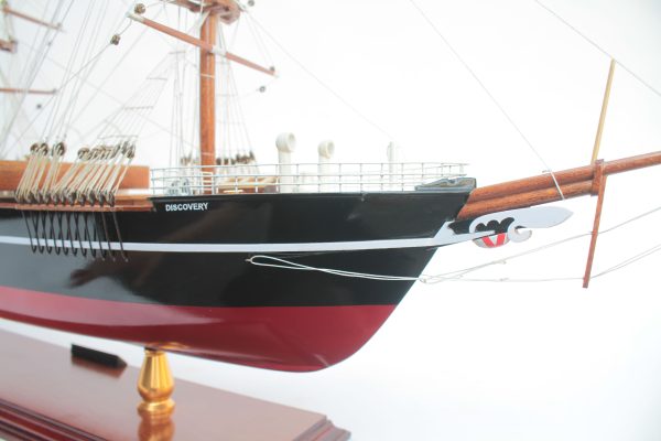 RRS Discovery Ship Model - GN