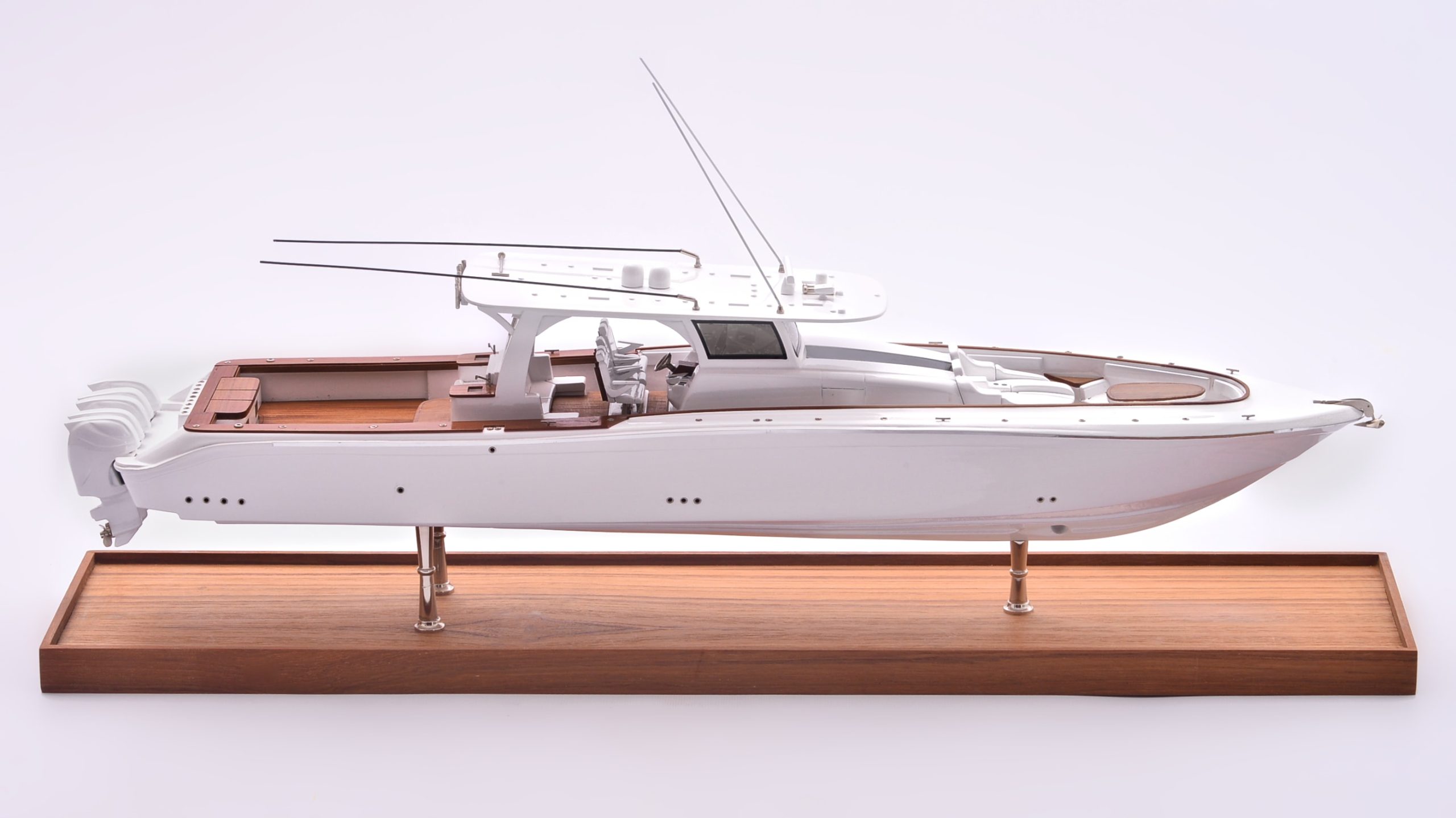 Estrella HCB Model Yacht