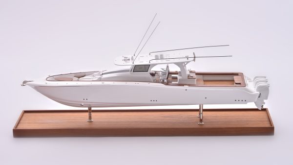 Estrella HCB Model Yacht