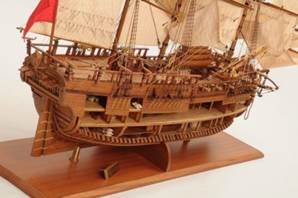 HMS Endeavour Open Hull Model Ship - PSM