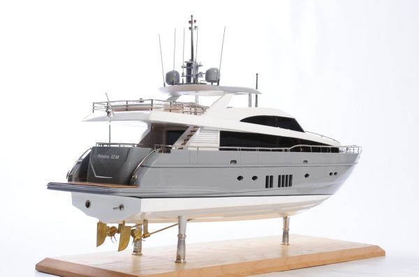 Princess 32M