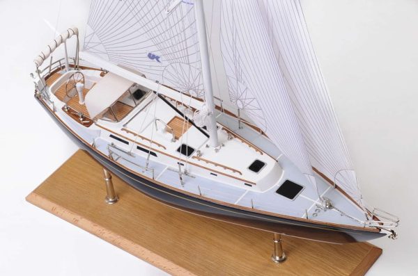 Indigo Moth Model Yacht