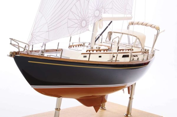 Indigo Moth Model Yacht