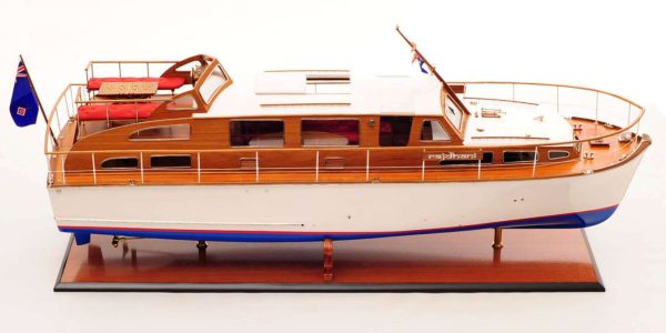 Starcraft 40 Model Boat (Rajdhani)