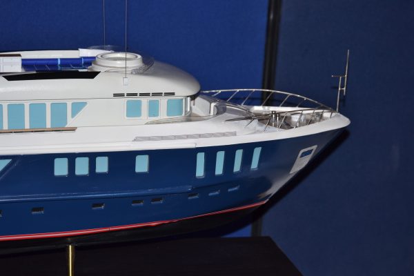 Capricorn Model Yacht