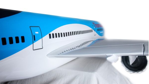 Boeing 787 - 800 Thomson Airways Model Plane