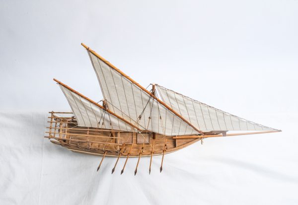 Shu ai Dhow Model Boat - (Superior Range)