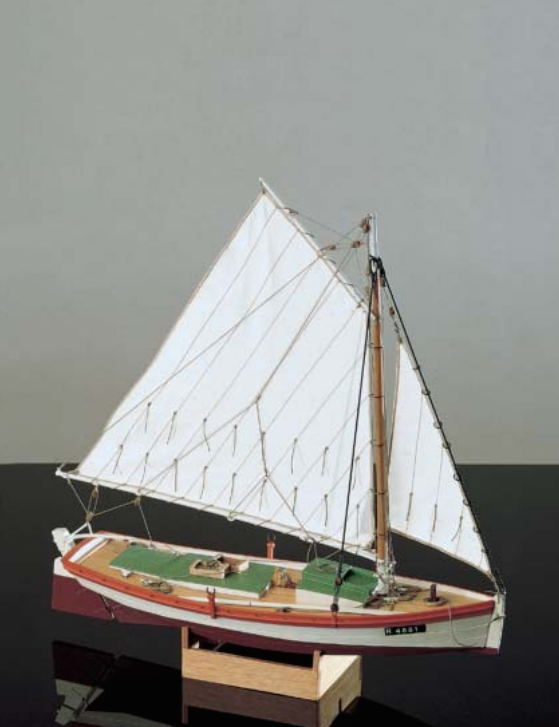 Flattie Model Fishing Boat Kit - Corel (SM42)