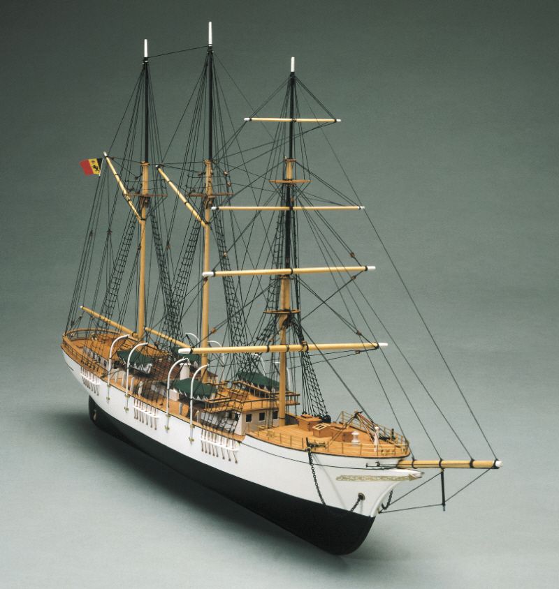 Belgium Sail Trainer Model Ship Kit (Mercator) - Mantua Models (757)