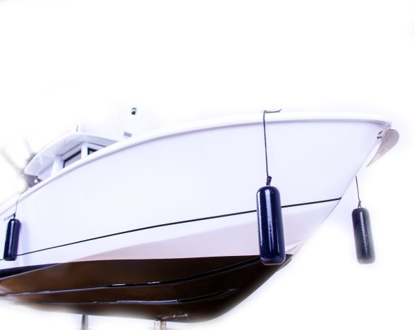 Boston Whaler Outrage 370 Model Boat