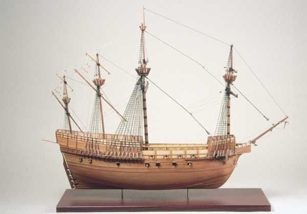 Mary Rose Model Ship Kit - Caldercraft (9004)