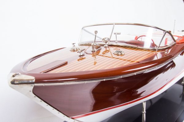 Super Riva Aquarama model boat (Distrazione)