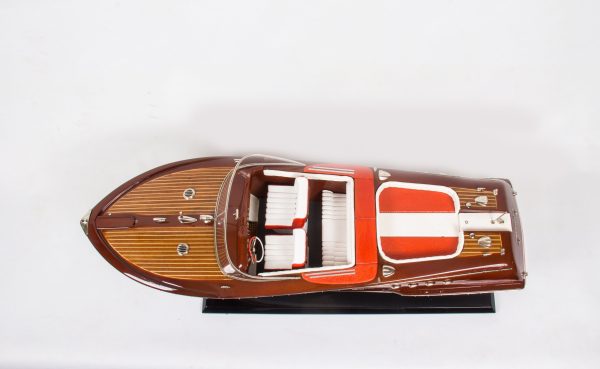 Super Riva Aquarama model boat (Distrazione)