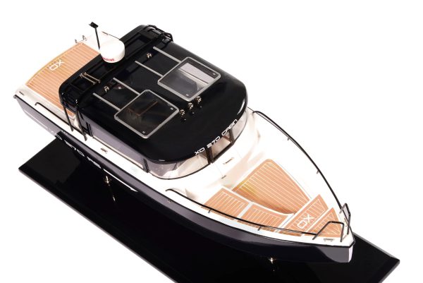 Bahari Xo Front Cabin Ship Model