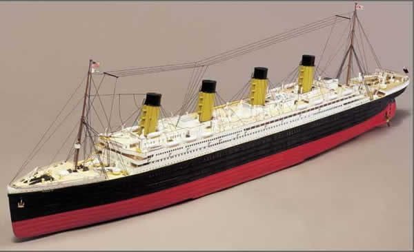 Titanic Complete Static Model Boat Kit - Mantua Models (725-9 excluding Motor)