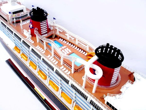 Disney Dream Model Boat - GN OTW