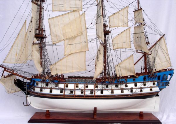 Le Protecteur Model Ship - GN