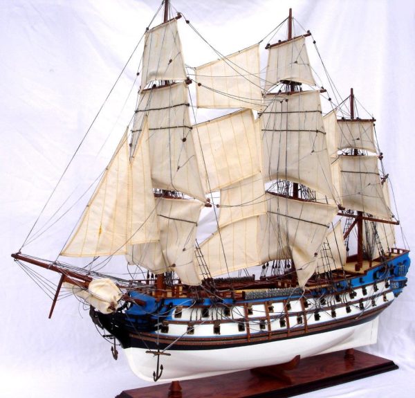 Le Protecteur Model Ship - GN