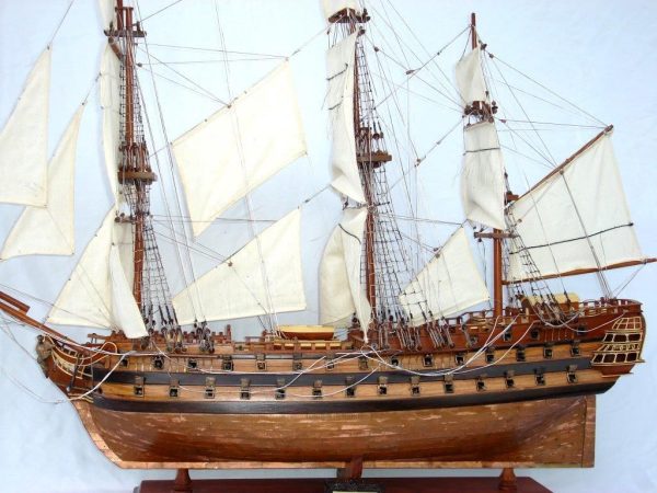 Le Superbe Ship Model with Copper Hull - GN