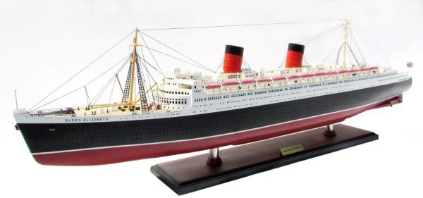 Queen Elizabeth Model Ship - GN