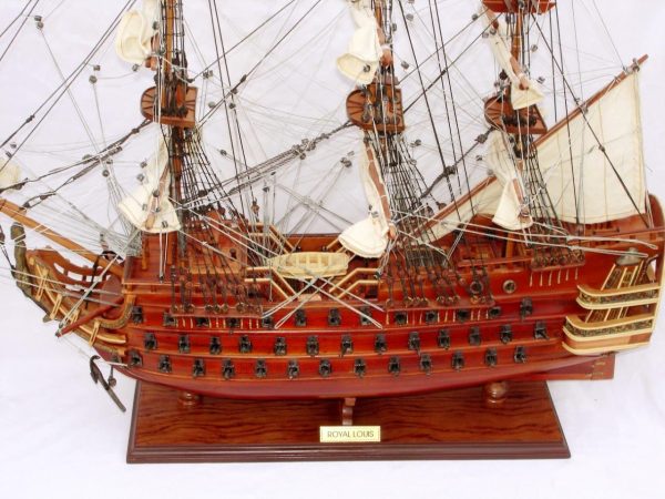 Royal Louis Ship Model - GN