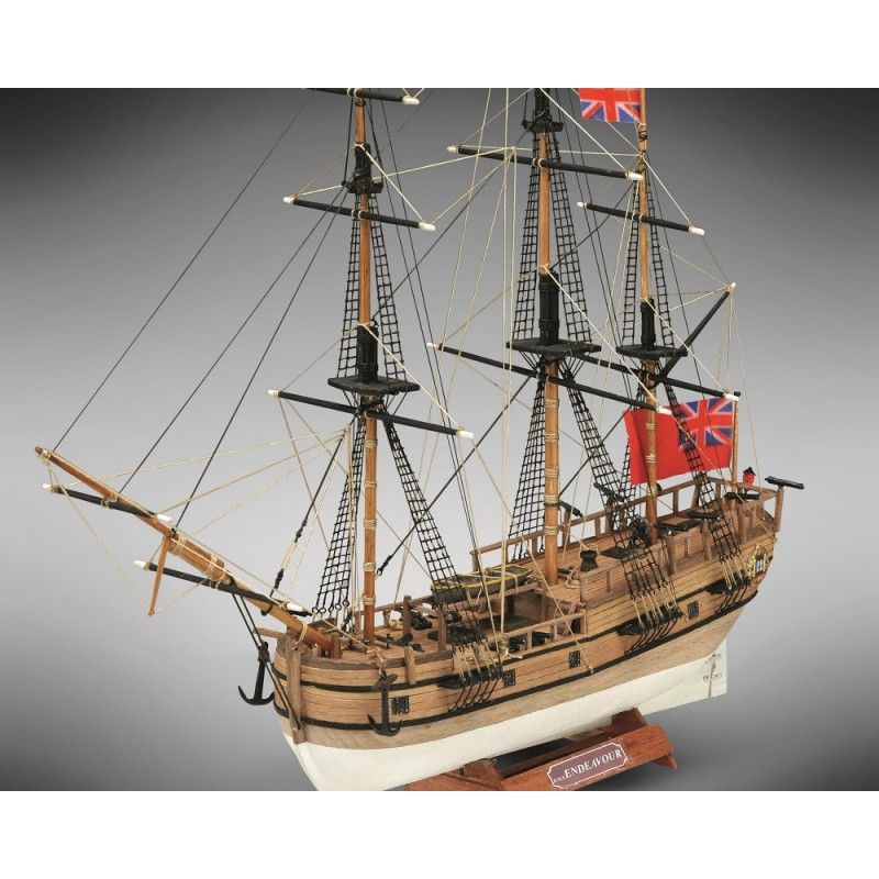 HMS Endeavour Ship Model Kit - Mini Mamoli (MM18)