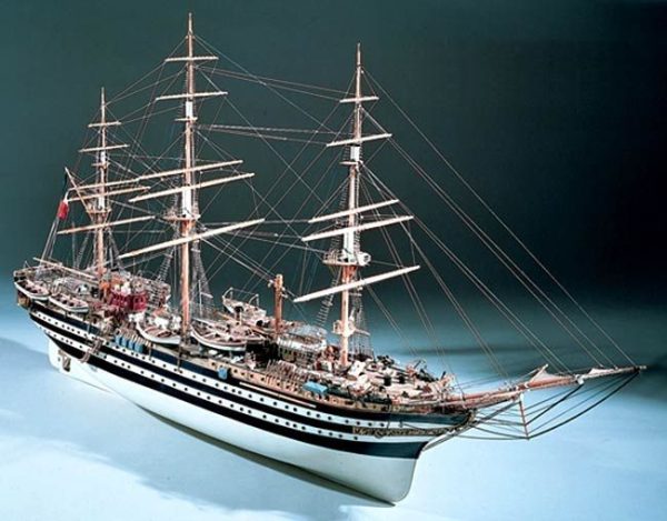 Amerigo Vespucci Ship Model Kit - Mantua Models (799)