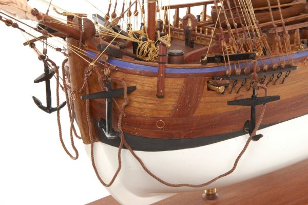 HMS Endeavour model ship (Premier Range) - PSM