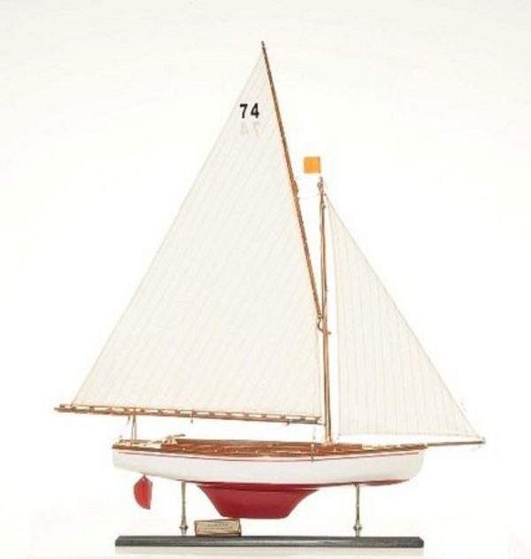 Silver Cloud Model Yacht (Premier Range) - PSM