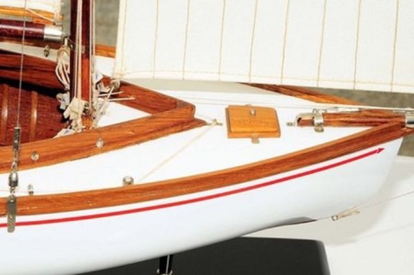 Silver Cloud Model Yacht (Premier Range) - PSM