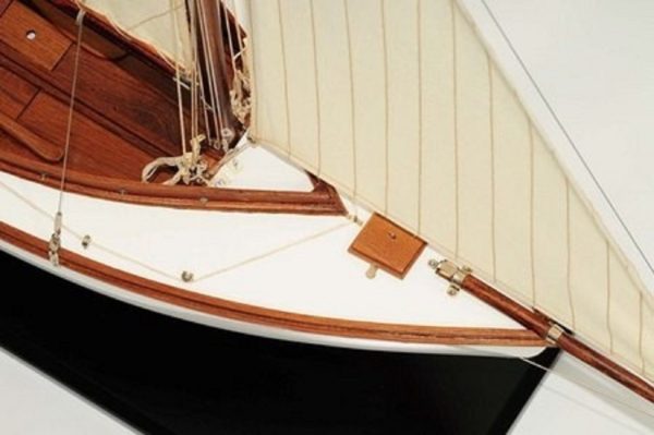 Silver Cloud Model Yacht (Premier Range) - PSM