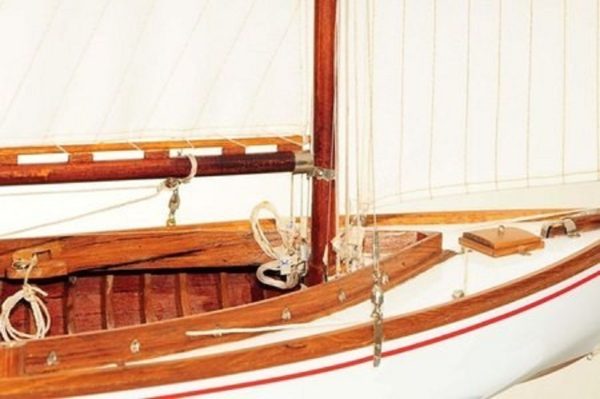 Silver Cloud Model Yacht (Premier Range) - PSM