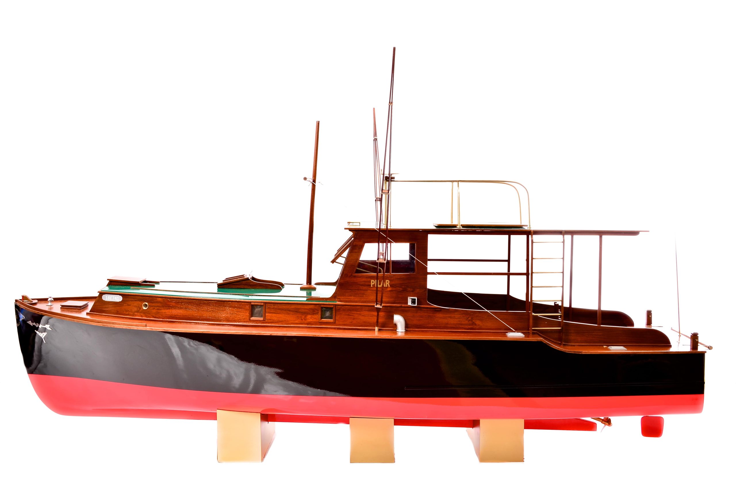 Pilar Ship Model