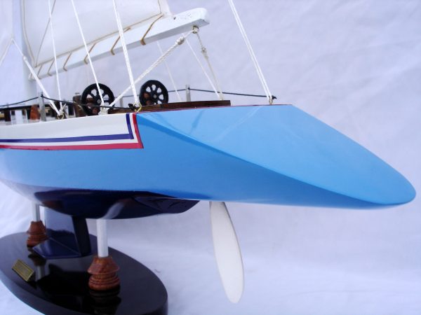 Stars & Stripes Model Yacht (Standard Range) - GN