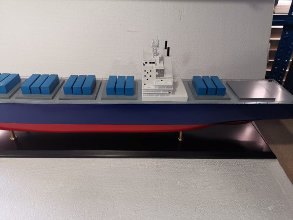 Open Hull Container Ship