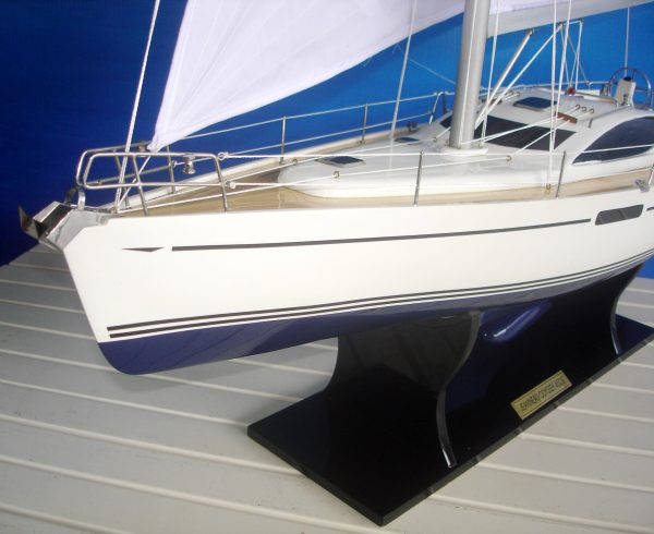 Jeanneau Sun Odyssey 45DS Ship Model - GN OTW